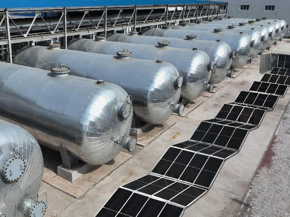 Solar Power Containers for Pelabuhan Pantai